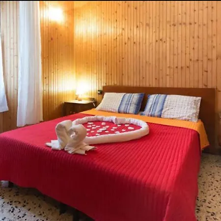 Comolake House Apartment *