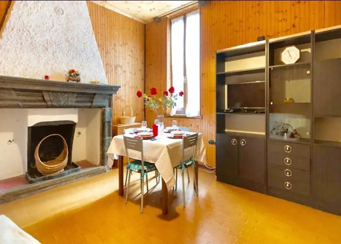 Comolake House شقة