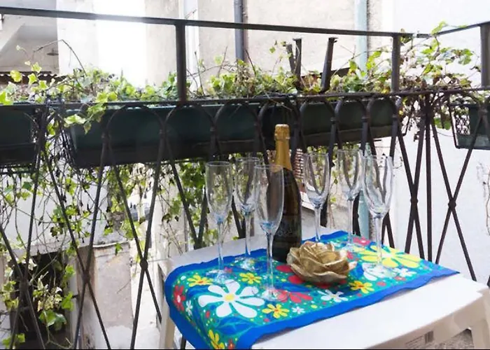 Comolake House * بيلانو